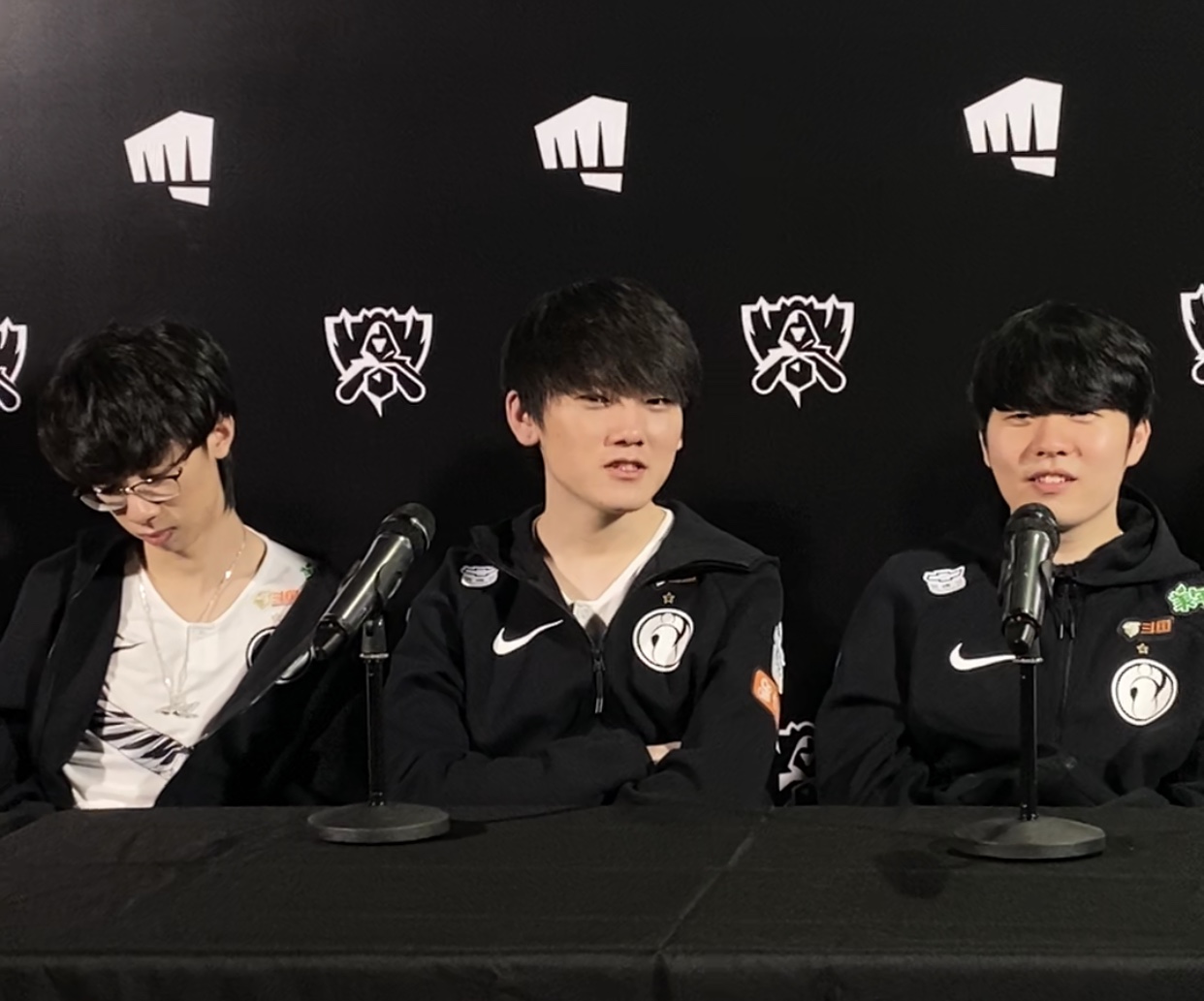 九游体育APP下载-IG翻盘FNC,Tarzan团战一打五入围赛3:2(巴黎)