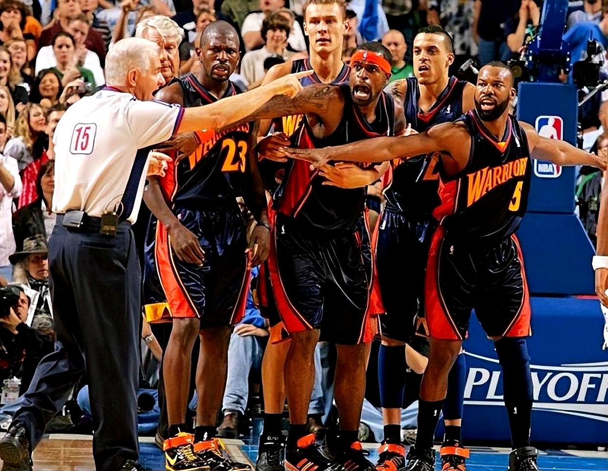 详细阅读:九游游戏-关键时刻气势如虹!球员力挫对手 九游游戏-关键时刻气势如虹!球员力挫对手