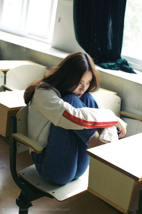 九游娱乐-棋局与利刃，西班牙的体系碾压与坎特的孤星闪耀