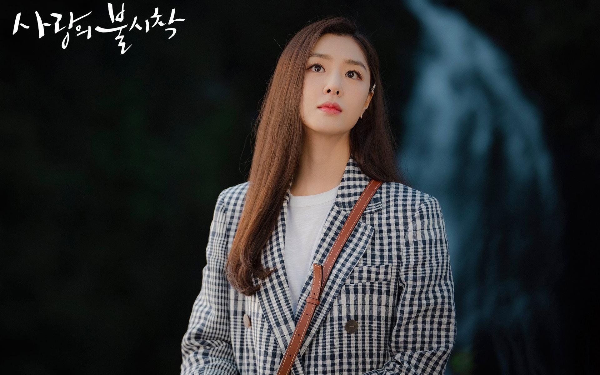 九游app下载-北欧神锋弑旧主，哈兰德三剑斩巴萨，亚特兰大奇迹夜铸就欧冠经典