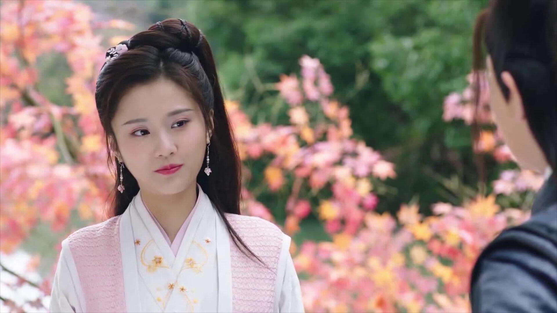 九游娱乐网站-跨越时空的竞技诗篇，当开拓者击溃猛龙，乔治在伯纳乌接管德比